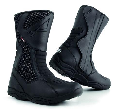 LOWER WATERPROOF BOOT BLACK SIZE 44